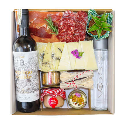 Curated Cravings Gourmet Box