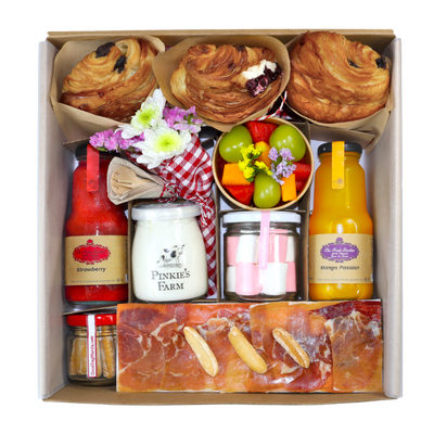 Love Breakfast Gourmet Box